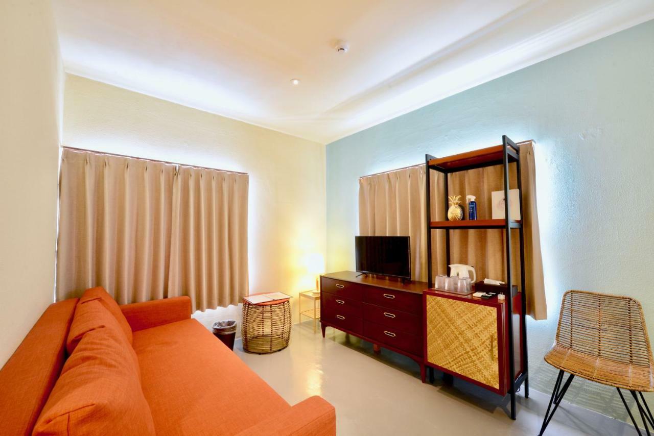 Adan hotel Nago Bagian luar foto