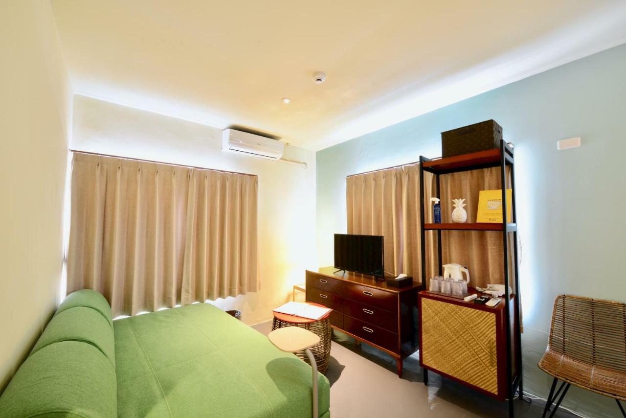 Adan hotel Nago Bagian luar foto